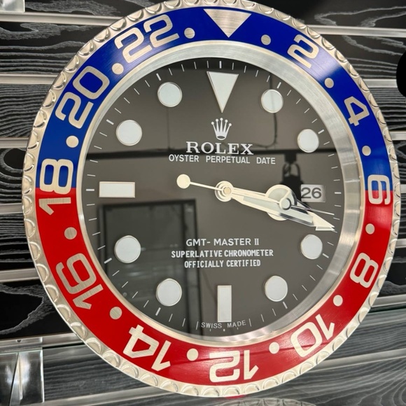 GMT MASTER II 2 Pepsi Coke Batman BatGirl Wall Clock Blue Red Bezel black face - Picture 4 of 5